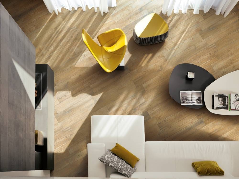 larix-wood-look-tiles-living